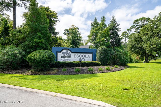 120 Secretariat Drive, Sneads Ferry, NC 28460