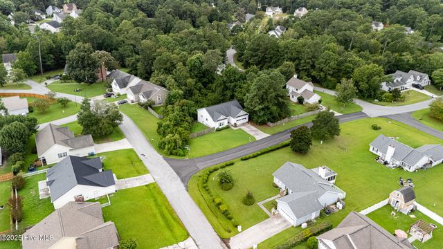 120 Secretariat Drive, Sneads Ferry, NC 28460