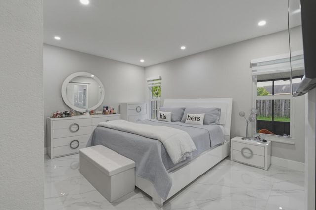 11120 NW 27TH Place, Sunrise, FL 33322