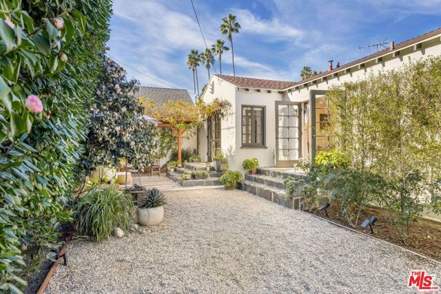 4420 Ambrose Terrace, Los Angeles, CA 90027