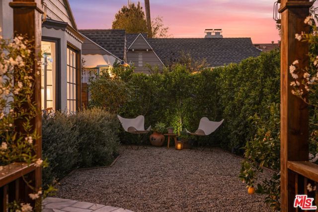 4420 Ambrose Terrace, Los Angeles, CA 90027