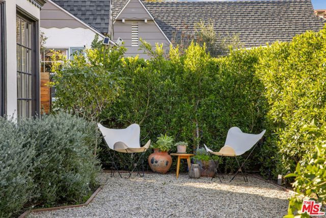 4420 Ambrose Terrace, Los Angeles, CA 90027