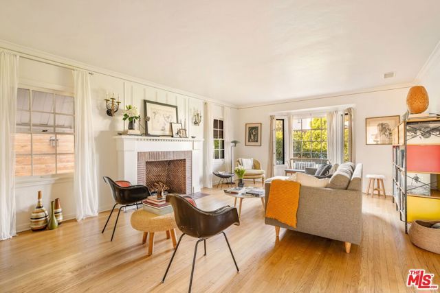 4420 Ambrose Terrace, Los Angeles, CA 90027