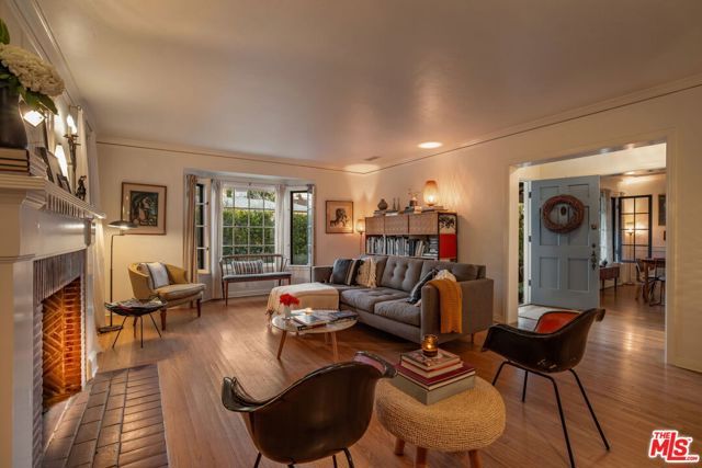 4420 Ambrose Terrace, Los Angeles, CA 90027