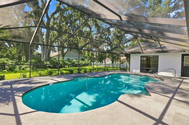 2889 HAMMOCK DRIVE, Plant City, FL 33566