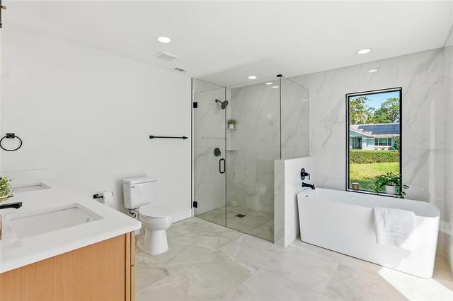 2889 HAMMOCK DRIVE, Plant City, FL 33566