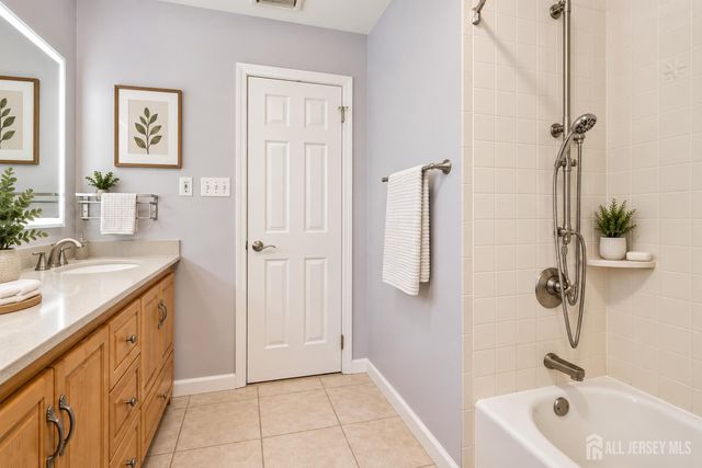 3 Phyllis Place, East Brunswick, NJ 08850