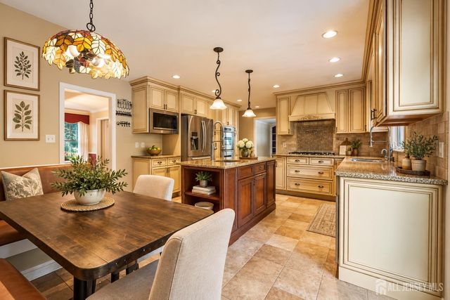 3 Phyllis Place, East Brunswick, NJ 08850