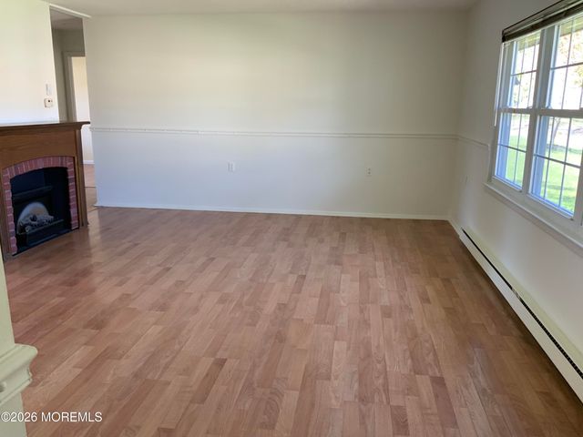 26B Yorkshire Court, Manchester, NJ 08759