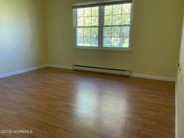 26B Yorkshire Court, Manchester, NJ 08759