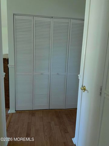 26B Yorkshire Court, Manchester, NJ 08759