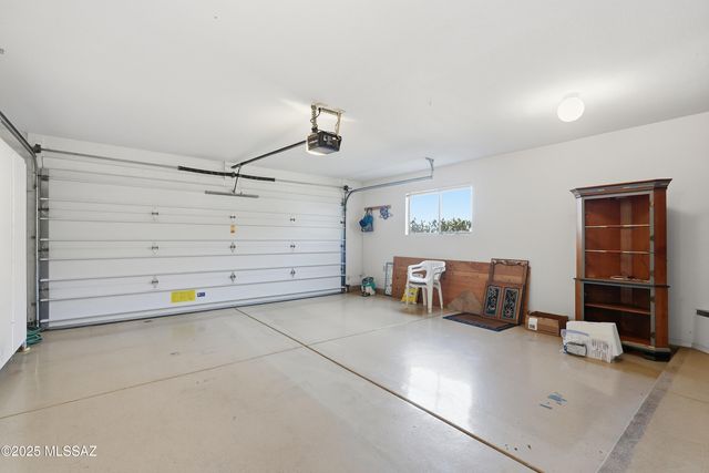 1461 W Hidden Crest Ct Court, Green Valley, AZ 85622