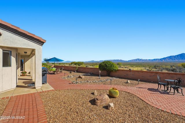 1461 W Hidden Crest Ct Court, Green Valley, AZ 85622