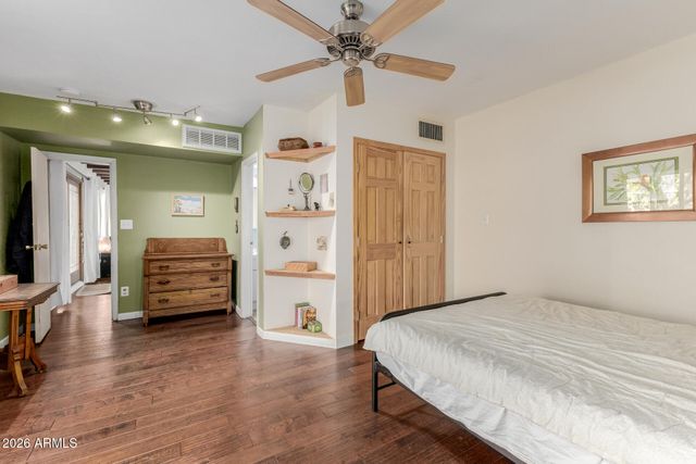 416 E PAPAGO Drive, Tempe, AZ 85288