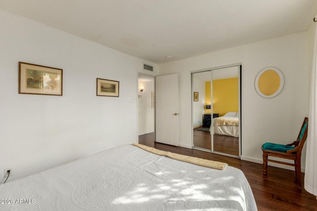 416 E PAPAGO Drive, Tempe, AZ 85288