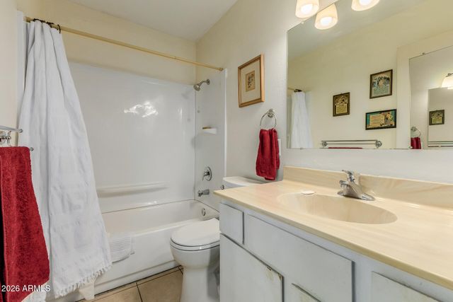 416 E PAPAGO Drive, Tempe, AZ 85288