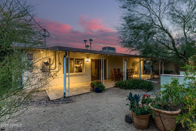 416 E PAPAGO Drive, Tempe, AZ 85288