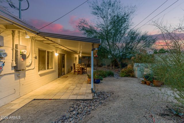 416 E PAPAGO Drive, Tempe, AZ 85288