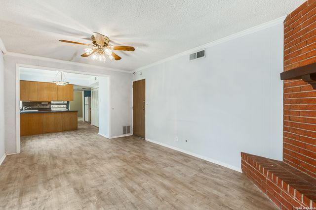 15101 Encino Verde, San Antonio, TX 78232