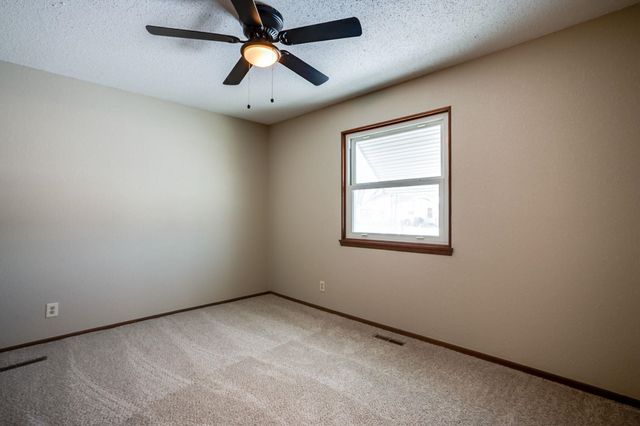 2902 S Saint Paul Ave, Wichita, KS 67217