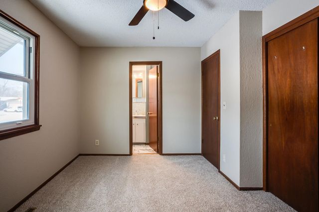 2902 S Saint Paul Ave, Wichita, KS 67217