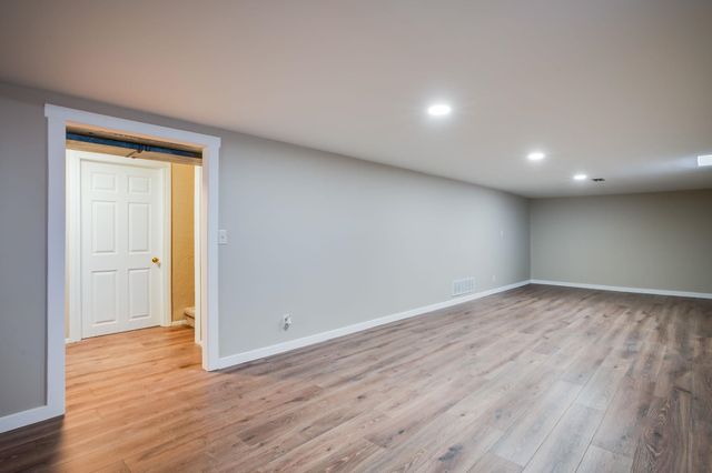 2902 S Saint Paul Ave, Wichita, KS 67217