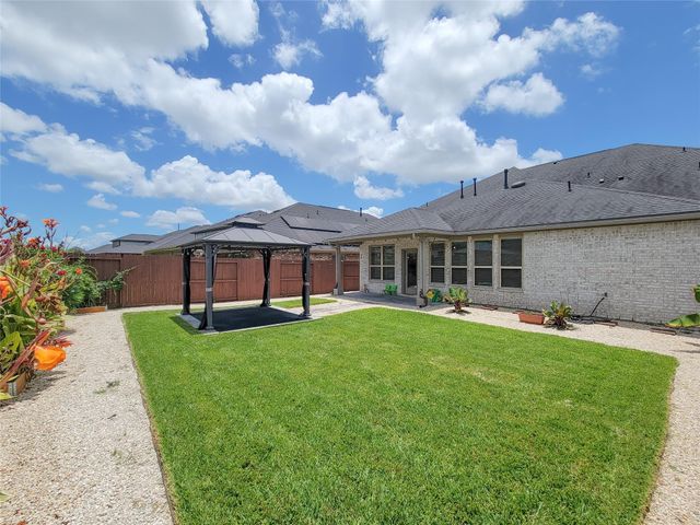 28638 Monarch Cliffs Drive, Fulshear, TX 77441