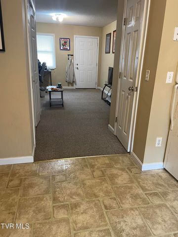 1012 Grindstaff Avenue, Elizabethton, TN 37643