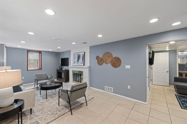 15 E 68th Street, Richfield, MN 55423