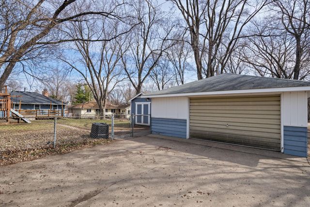 15 E 68th Street, Richfield, MN 55423