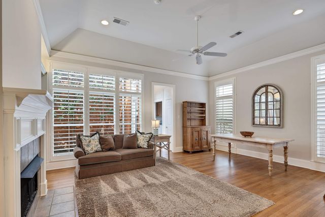 7182 AINSWORTH DR, Germantown, TN 38138