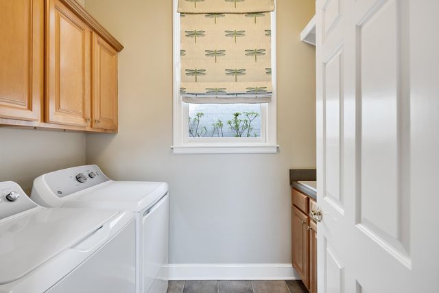 7182 AINSWORTH DR, Germantown, TN 38138