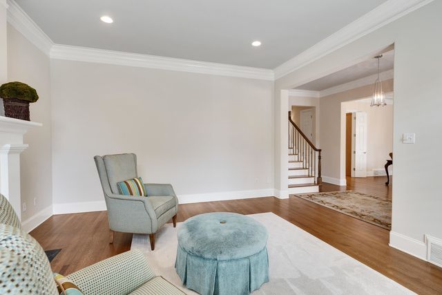 7182 AINSWORTH DR, Germantown, TN 38138