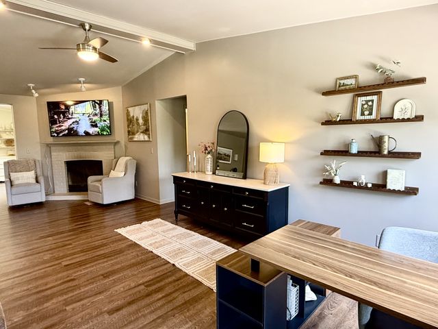 4002 Rippey Lake Rd, Mount Pleasant, TN 38474