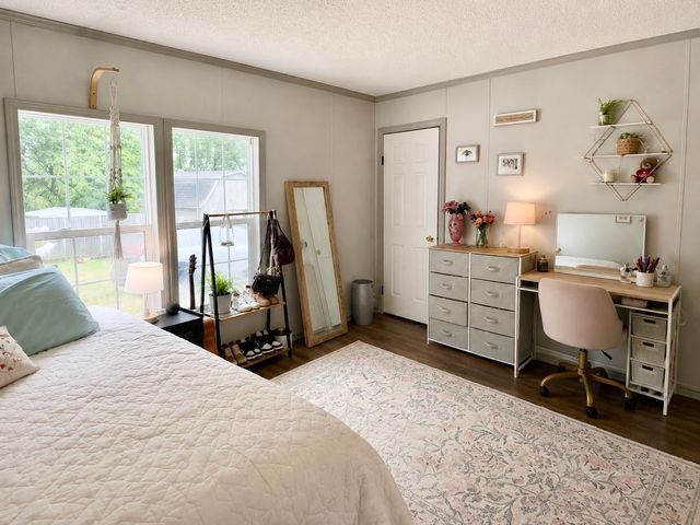 4002 Rippey Lake Rd, Mount Pleasant, TN 38474