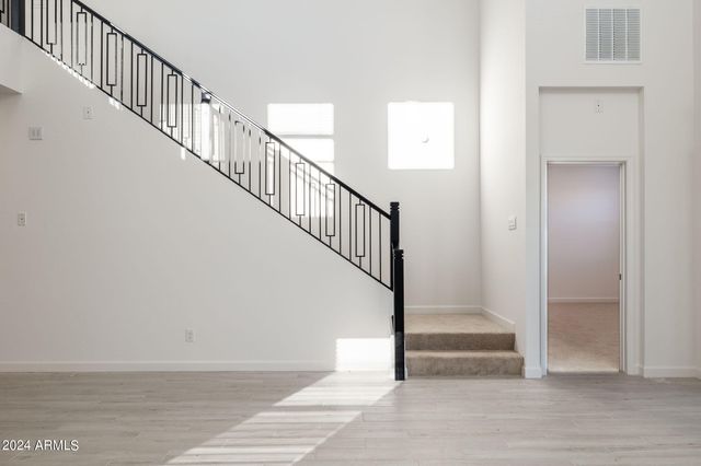 6963 W BUCKHORN Trail, Peoria, AZ 85383