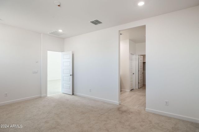 6963 W BUCKHORN Trail, Peoria, AZ 85383