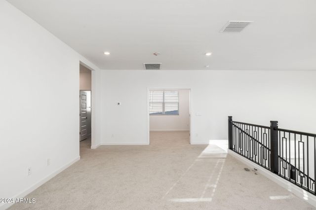 6963 W BUCKHORN Trail, Peoria, AZ 85383