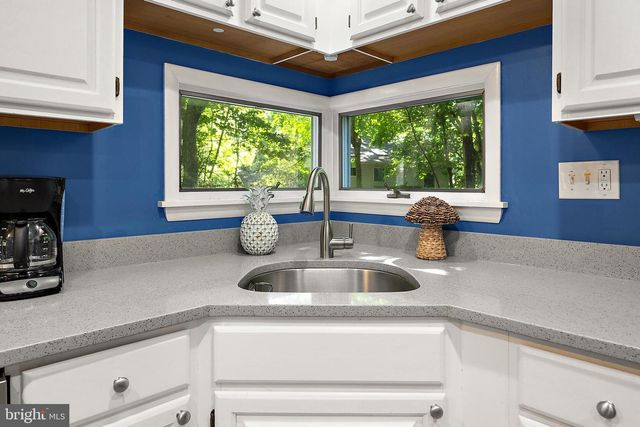 582 OCEAN PKWY, Ocean Pines, MD 21811