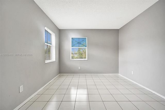 5532 SW 22nd St, West Park, FL 33023