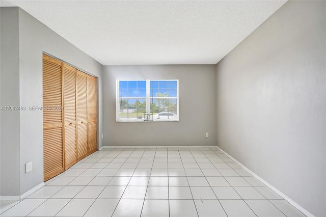 5532 SW 22nd St, West Park, FL 33023