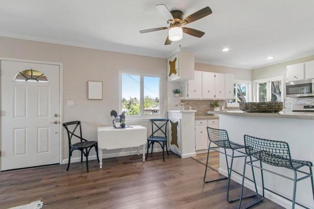 2755 San Carlos Avenue, San Carlos, CA 94070