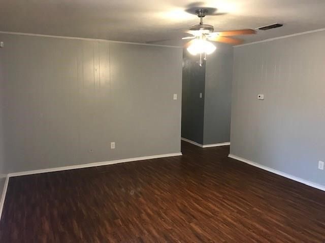 3205 Lynnwood Drive, Arlington, TX 76013