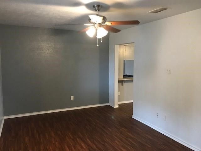 3205 Lynnwood Drive, Arlington, TX 76013