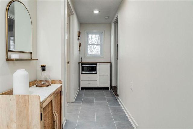 7237 Floyd Street, Overland Park, KS 66204