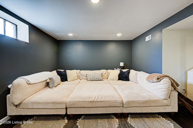 2020 Emerson Ave, Louisville, KY 40205