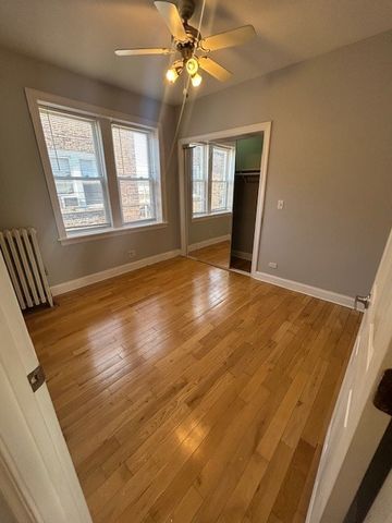 2900 N Kolmar Avenue 3, Chicago, IL 60641