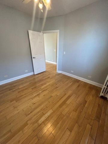 2900 N Kolmar Avenue 3, Chicago, IL 60641