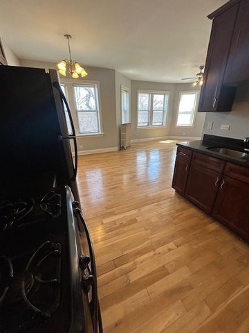 2900 N Kolmar Avenue 3, Chicago, IL 60641