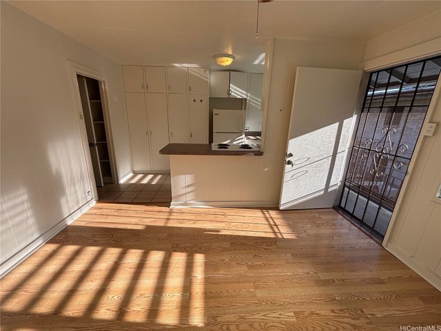 1218 Makaloa Street 6, Honolulu, HI 96814